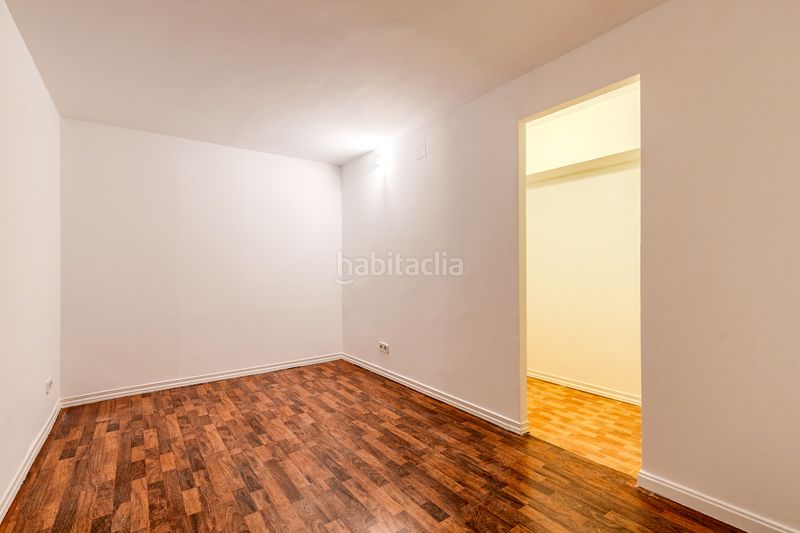 Foto 7e6c1929-ed97-4349-8401-2bbe6021db41. Business premise in avenida de las provincias 14 in Fuenlabrada