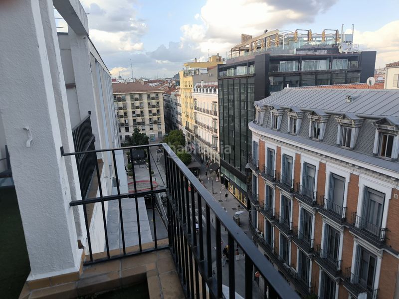 Foto a73f70da-40fe-486f-a6a3-0232cf2f705b. Àtic a gran vía 40 a Justicia-Chueca Madrid