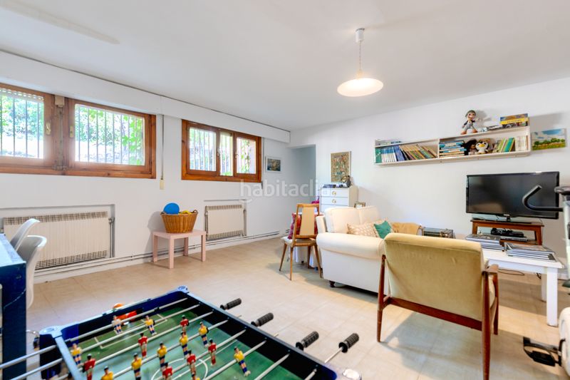 Foto a9136905-d587-44dc-b133-79ea9767e019. Chalet in calle del parque 10 in Santo Domingo