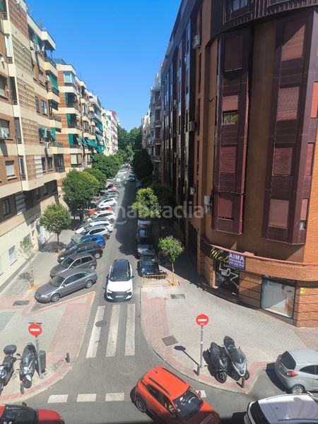 Foto 1b164ffa-5126-49e7-98fa-e5f3bbbdc9b0. Lloguer pis a calle de embajadores 197 a Legazpi Madrid