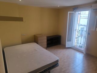 Studio à Calle de Ayala 86