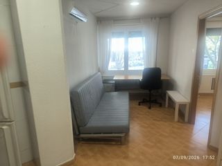 Rent Flat in Calle de orense 34. Piso calle orense