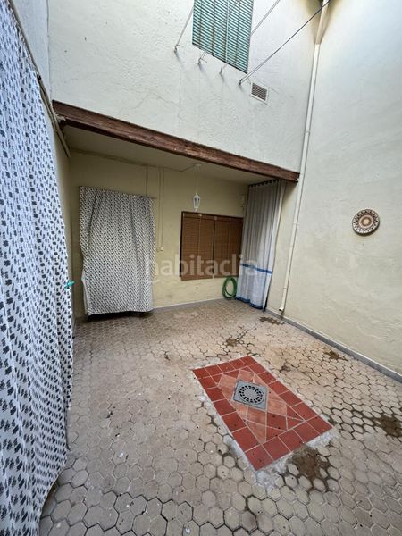 Foto cf10ddef-b2f3-420f-9165-4644f36890fd. Casa amb calefacció a Solana (La)