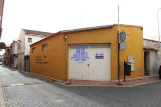 Local Comercial en Calle del Sol