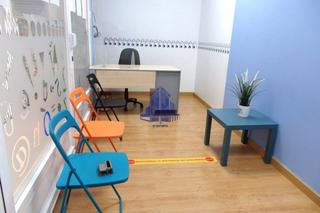 Location Local commercial  N-340. Local terminado