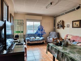 Casa a Fortuna. Casa con terreno