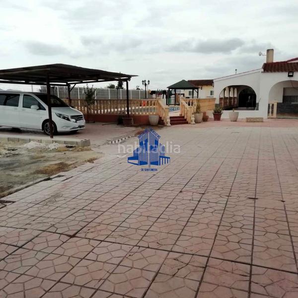 Foto 082b9f29-a98f-4cb4-b379-be43ff5dbc08. Chalet con camino parcheggio piscina in Fortuna