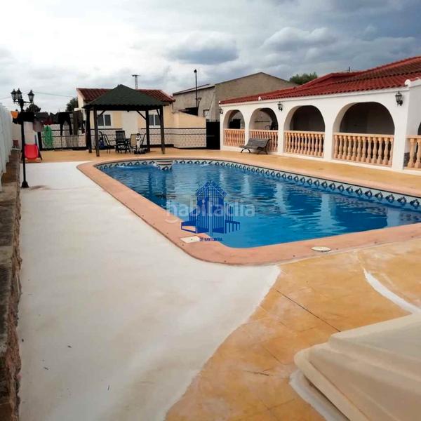 Foto 21c51c97-f0bf-4488-9466-a63969076f7f. Chalet con camino parcheggio piscina in Fortuna