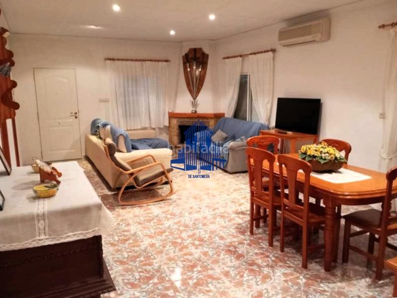 Foto 4e7813bb-4d32-4b9b-b3d7-1a20144580ba. Chalet con camino parcheggio piscina in Fortuna