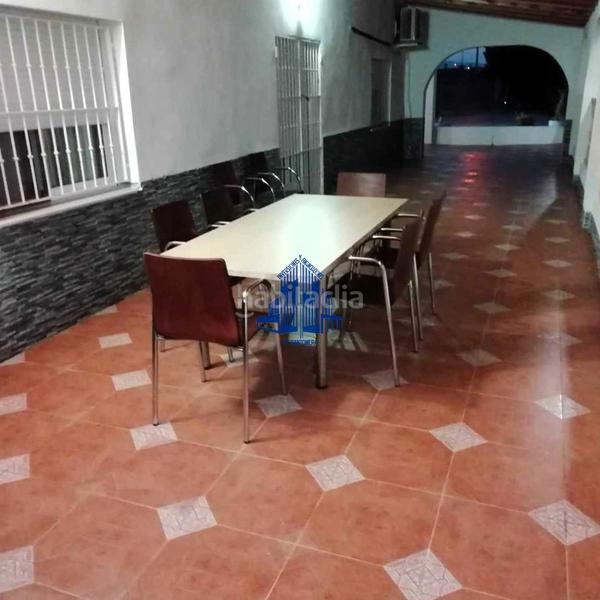 Foto 689ed250-12c1-43ea-ab73-afbc02d884c7. Chalet con camino parcheggio piscina in Fortuna