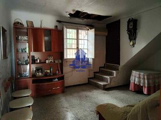 Haus in N-340 101. Casa a reformar