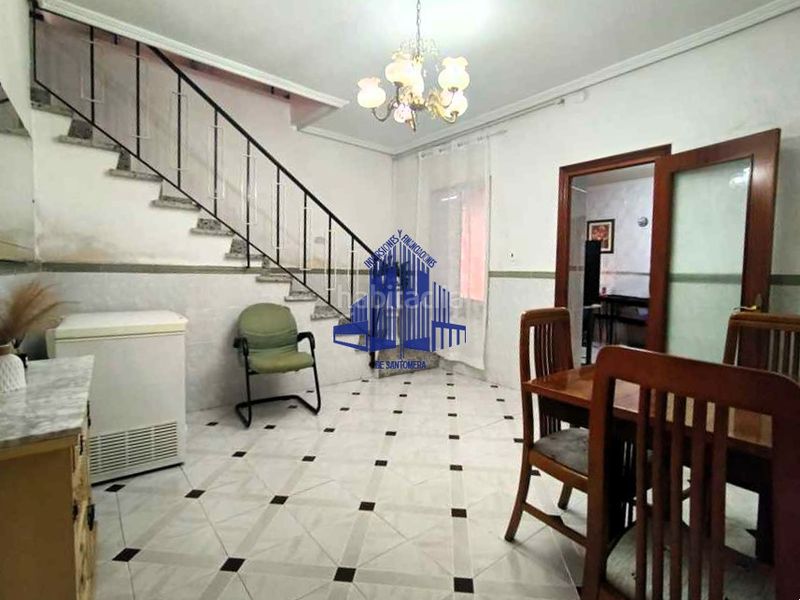 Foto eaa8db55-4a72-491a-8b5c-8ce35baab7c2. Casa amb aparcament a Santomera