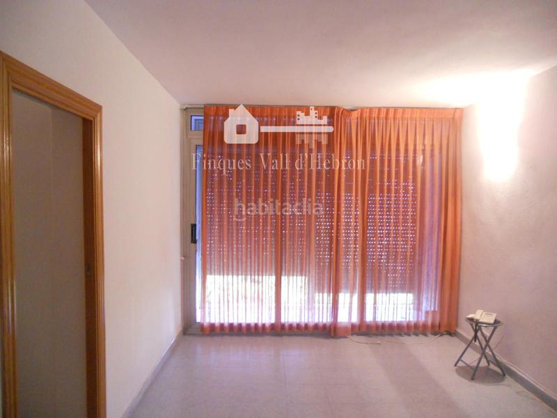 Foto 798c6350-eb72-4525-acd1-e761286fbe85. Pis a Montbau Barcelona