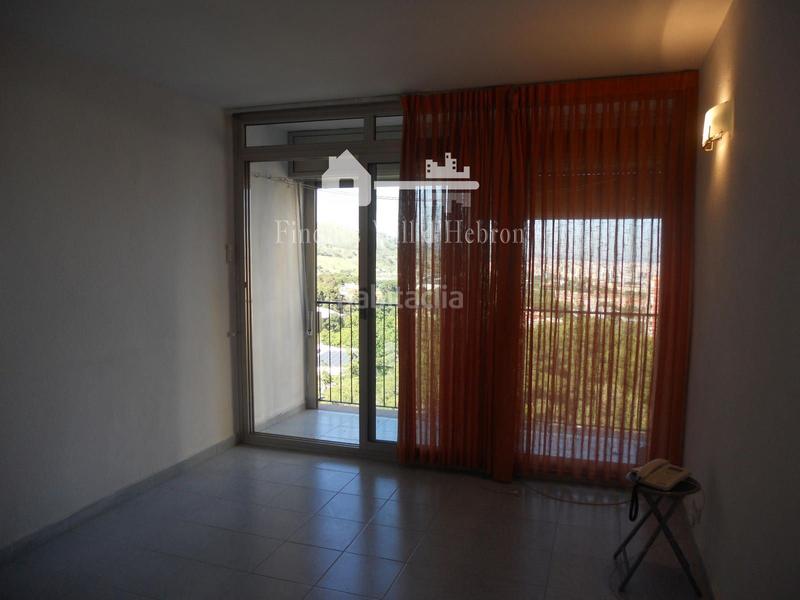 Foto dd00b9e5-d851-4d0e-8221-75b4a7c10076. Pis a Montbau Barcelona