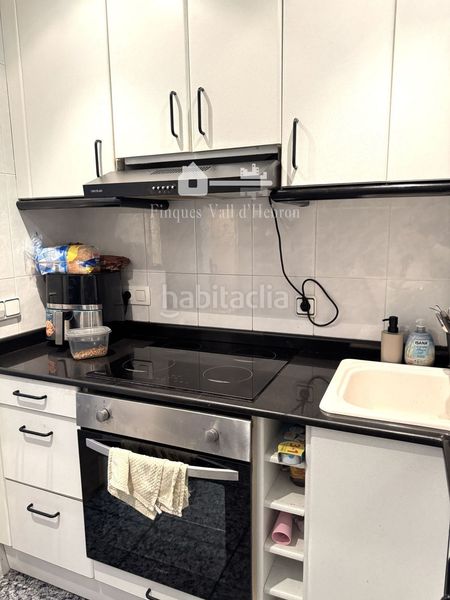 Foto a9df9b00-c818-4fe1-b30f-eab4b1204b1e. Pis amb calefacció a Vall d´Hebron Barcelona