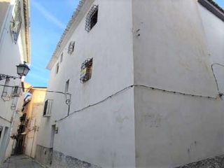 Casa aparellada a Baza