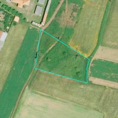 Rural plot in Coristanco