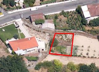 Residential Plot in Amoeiro