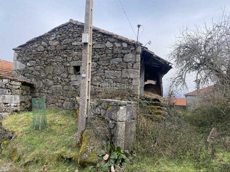 Foto 908e3c39-a951-4154-b086-cebe6dbe3d60. Casa pareada en Bande