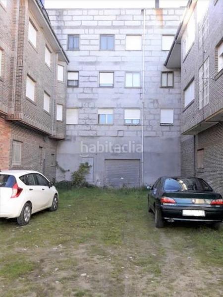 Foto 96682ac0-7d22-45e2-aa43-f6b2fa6b66b0. Autoparkplatz in Xinzo de Limia