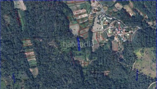 Foto f9e1b1d6-07c6-4300-acde-f10ce6dde4e2. Finca rústica en Ponteareas