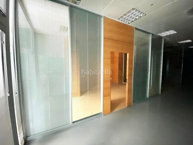 Foto cfb89c44-5fc7-4a3e-aa45-1c3106178805. Local comercial a Burlada