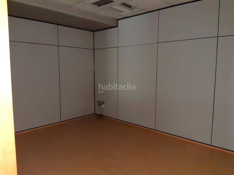 Foto b5013372-f265-4c19-b740-fd5b931db89f. Location local commercial dans Centro - Areal Vigo