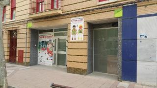 Location Local commercial à Andújar