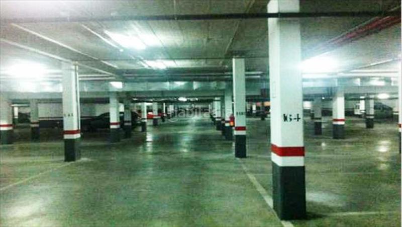 Foto a70a4098-6737-4635-aad7-2f1c757d5ffe. Parking voiture dans Polígono Industrial Sur San Sebastián de los Reyes