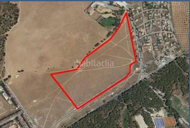 Foto 04b146fb-f61d-49b1-a5d8-a74dc8d4f1e4. Terreny residencial a Atarfe