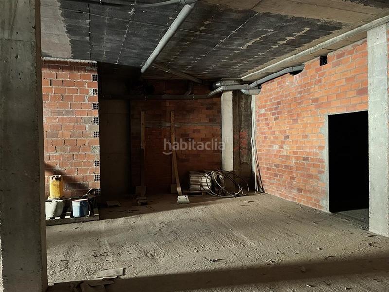 Foto fe340a26-abb9-476d-83ff-6cedf93f5b79. Locale commerciale in A Gándara Narón