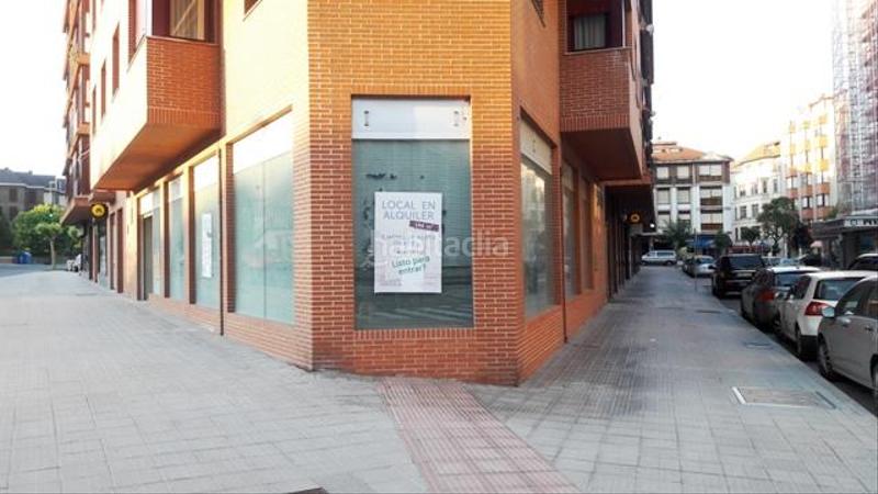 Foto b5958f7a-43de-47c3-ab6b-fd637ae614b0. Location local commercial dans Las Arenas Getxo