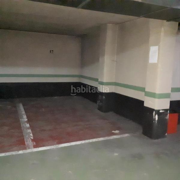 Foto 4470532e-b6b5-41ef-95f5-a6ff8dae967f. Autoparkplatz in Amorebieta - Etxano