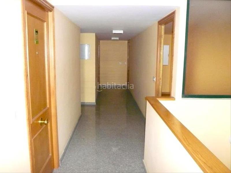 Foto 85bb17ad-cacb-4eab-b227-416a6ba694dd. Rent office space in Recatelo - O Carme Lugo