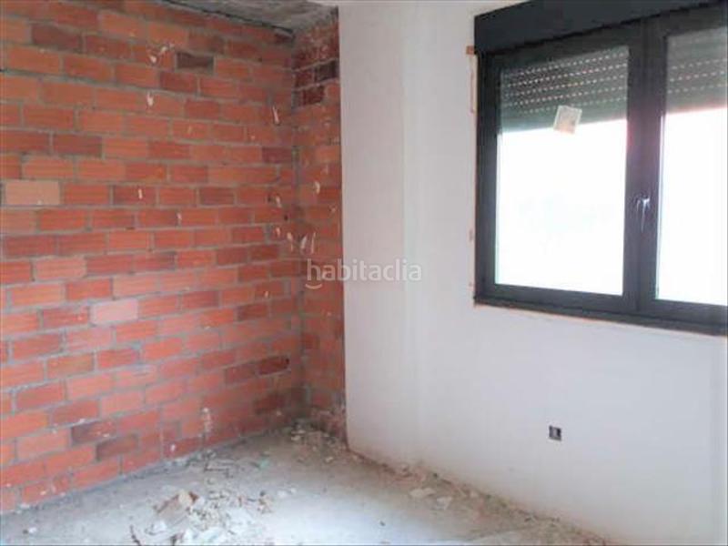 Foto f7a40d8b-ab46-4429-a234-f2bcbf847dcd. Chalet en Ponteareas