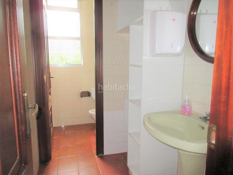 Foto 29e3c478-1165-46a3-a7ec-d774d3e8bbc1. Lloguer local comercial a A Malata - Catabois - Ciudad Jardín Ferrol