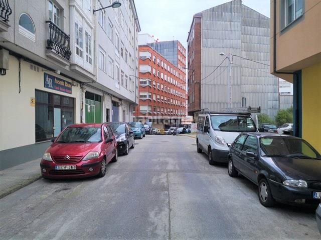 Foto 11bf24f1-e554-4230-a21b-6dfc5424157a. Aparcament cotxe a Fajardo Ferrol