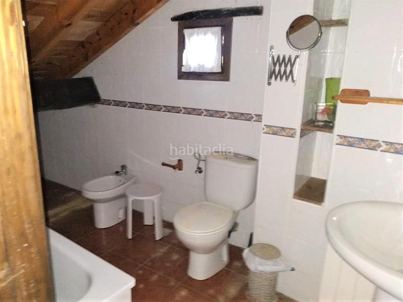 Foto 5c30af9f-af4b-4b91-ac9b-a0000ec1ca1b. Chalet en Parres