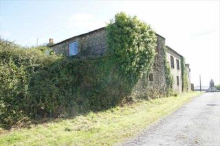 Casa aparellada a Sarria