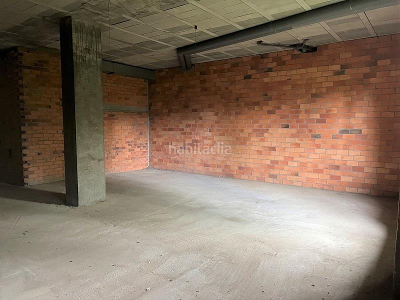 Foto 090bc133-8924-4f6c-9661-4124ca98e378. Location local commercial dans Ponteareas