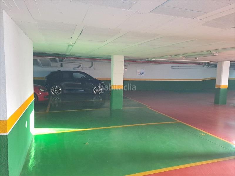 Foto d09ea80a-5f23-474b-b359-8688fd108acb. Parking coche en Gondomar