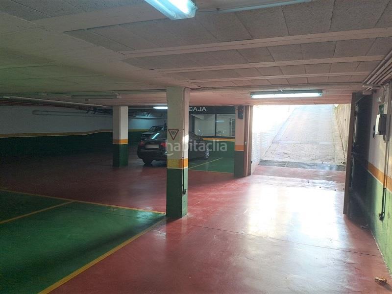 Foto cbfa7c61-b3ea-4b0c-a248-efb25a593677. Car parking in Gondomar