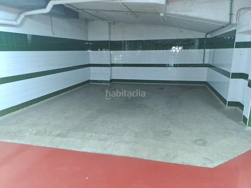 Foto 9c1a67c5-4837-486b-9d89-cf4582d2a4e5. Car parking in Gondomar