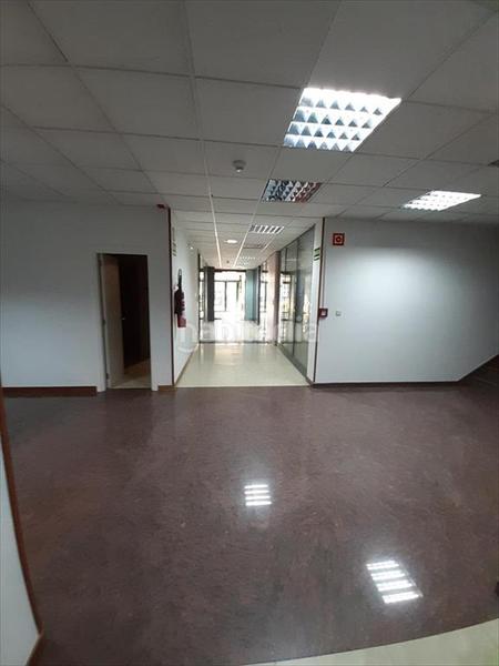 Foto 6394fdd2-41e8-445f-a0ad-1bb1e1bfbcd5. Alquiler nave industrial en Mesoiro Coruña (A)