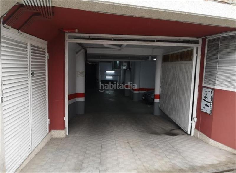 Foto 773c3994-7c6c-4b91-89bb-f7b423277936. Aparcament cotxe a A Malata - Catabois - Ciudad Jardín Ferrol