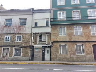 Edificio en Boiro