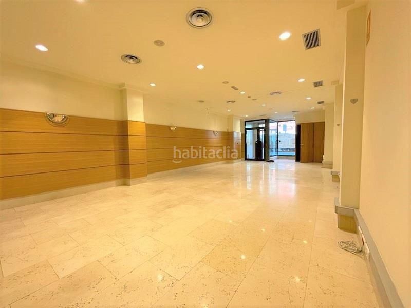 Foto c92b3dca-67da-4d96-8c1e-2d7fe428a1a5. Local comercial a Ermua