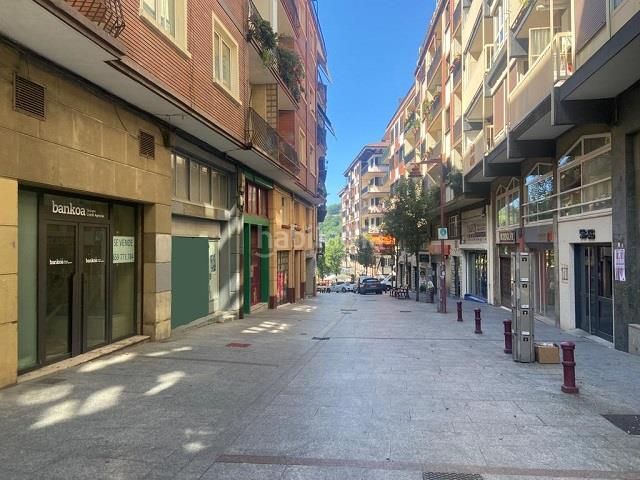 Foto 80fa41a0-47f0-4368-94a1-6adf158dc9c5. Local comercial a Hernani