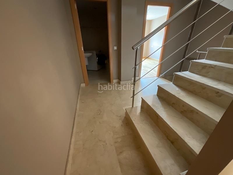 Foto dc638ea3-e09f-4eb7-875d-0e0e19d2815a. Casa aparellada amb aparcament a Astorga