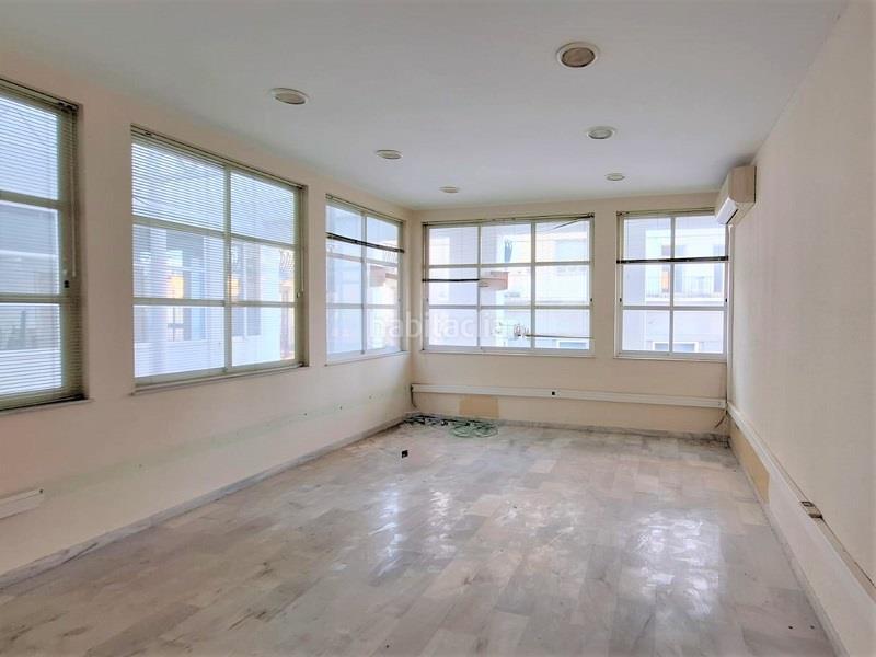 Foto c119ab20-6955-4d4d-981b-a3485e75bea4. Ufficio in Centro Jerez de la Frontera